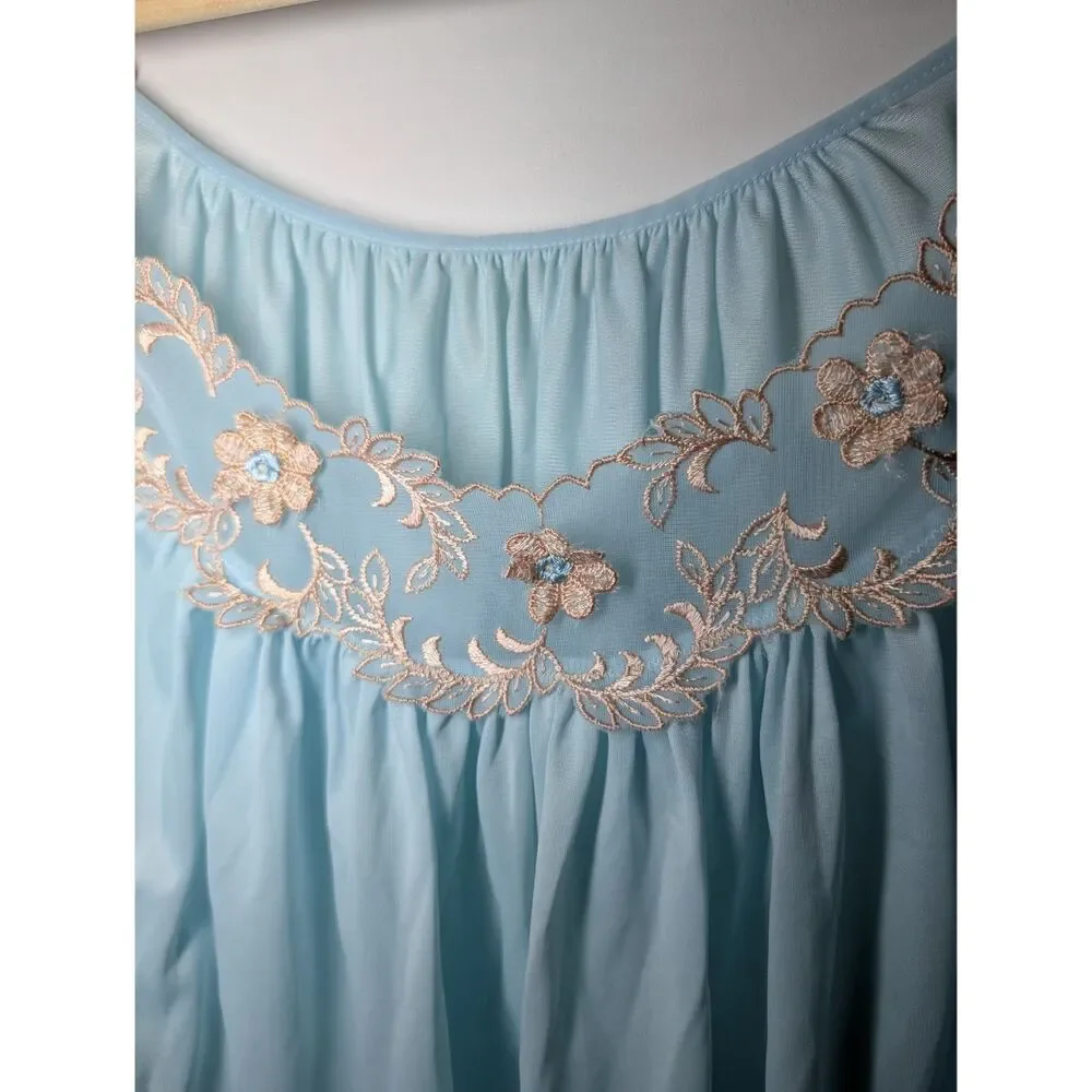 Vintage Pinehurst Blue Peignoir Set w/ Embroidered Lace Trim Med Robe Nightgown